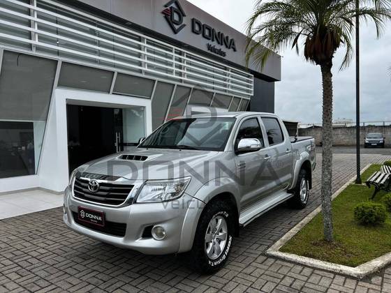 TOYOTA HILUX 3.0 SRV 4X4 CD 16V TURBO INTERCOOLER DIESEL 4P AUTOMÁTICO